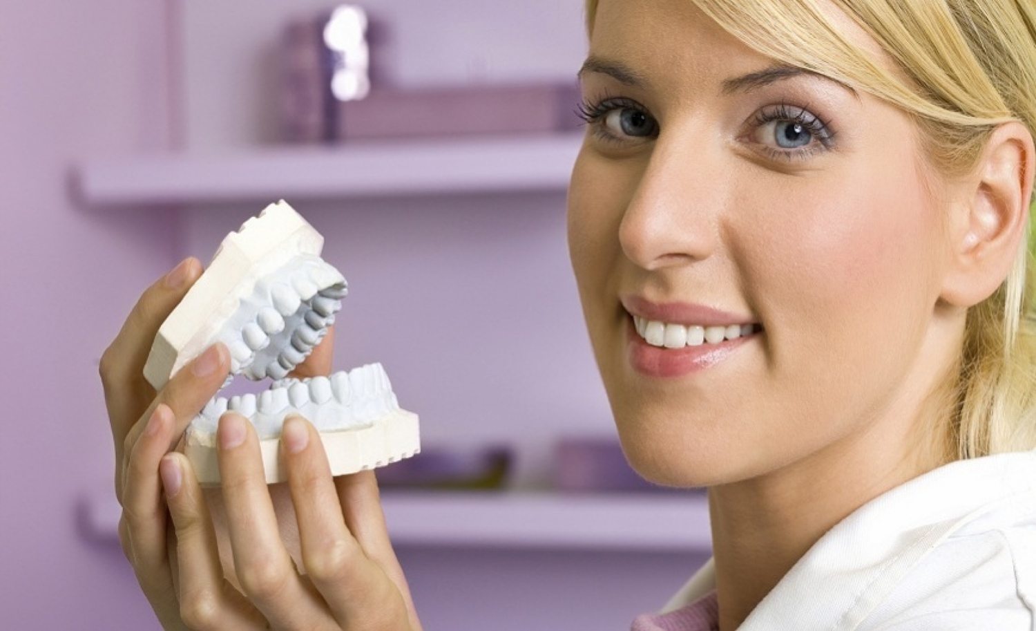 <span style="font-weight: bold;">ПРОТЕЗИРОВАНИЕ</span><br>